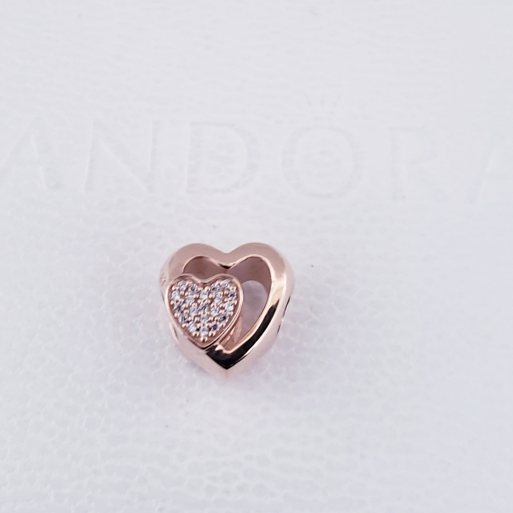 ♥️Authentic Pandora ⭐️RETIRED⭐️ ROSE HEART CHARM 🎁